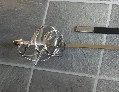 Swept Hilt Rapier by Windlass. voor Re-enactment of decoratie (wrwmar0088)